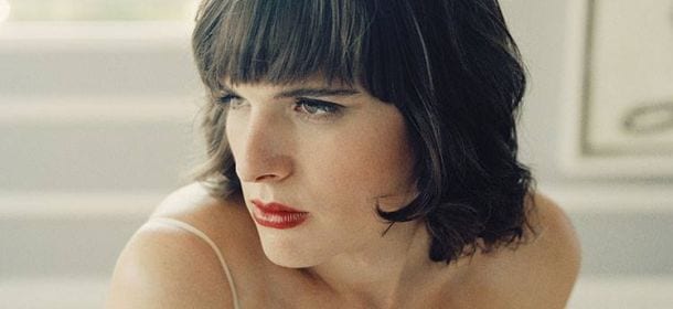 Hari Nef, chi è la modella transgender che ha sfilato per Gucci alla Milano Moda Uomo 2016