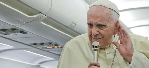 Sulle unioni civili Papa Francesco ha le idee chiare: "Il Papa non può mettersi in politica"