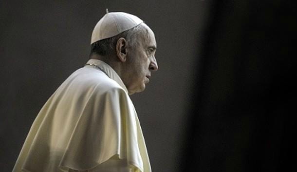 Papa Francesco: "La Chiesa non ha bisogno di soldi sporchi, ha bisogno di cuori aperti"