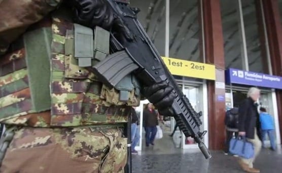 Voleva farsi esplodere alla stazione di Roma Termini