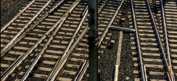 Travolto dal treno per un selfie