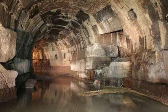Roma e Napoli: i segreti sotterranei di città antiche