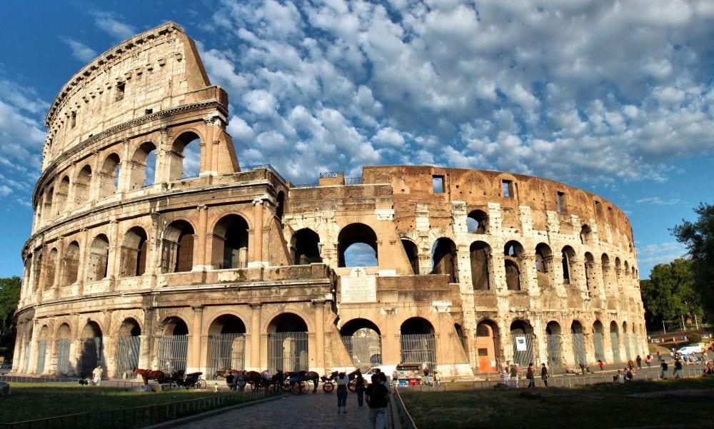 L'Isis minaccia l'Italia: "Conquisteremo Roma". Massima allerta.