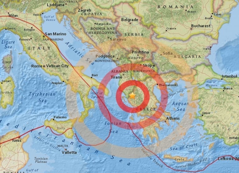 Forte terremoto in Grecia avvertito in Puglia. Paura a Lecce e nel Salento: tanta gente in strada