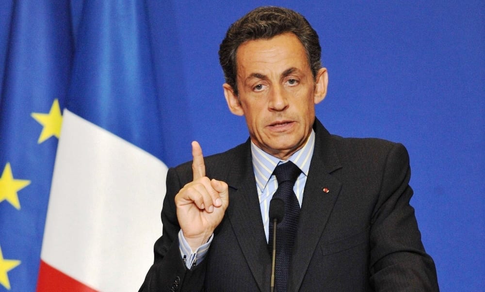 Francia, scandalo Sarkozy: "Da Gheddafi tre valigie piene di soldi"