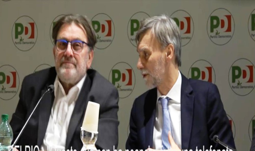 Graziano Delrio parla fuori onda con Meta