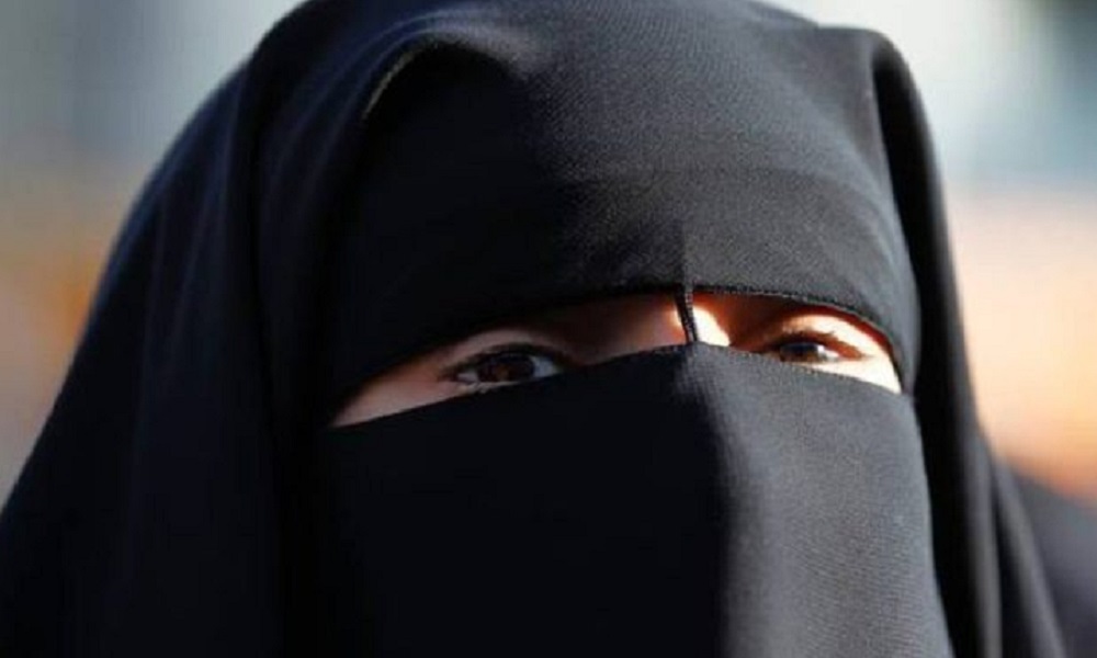 Burqa: il divieto arriva in Italia