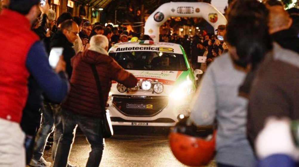 Palermo, un incidente sconvolge la corsa automobilistica Targa Florio: due morti