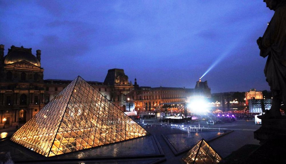 Il Louvre attende Macron per la festa del presidente