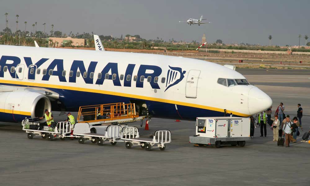Volo da incubo per Ryanair: 180 passeggeri bloccati in Marocco