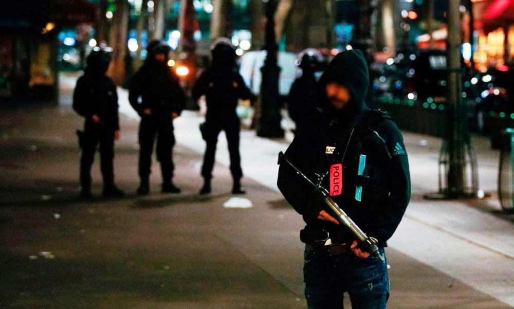 Parigi, blitz antiterrorismo: evacuata in tutta fretta la Gare du Nord