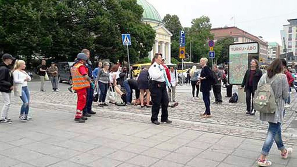 Attacco in Finlandia, accoltella persone per strada: bloccato dalla polizia