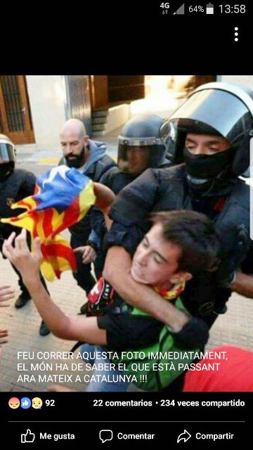 Spagna, referendum Catalogna: rivolta a Barcellona dopo gli arresti fatti dalla Guardia