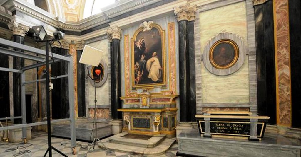 Re Vittorio Emanuele III e la Regina Elena: le salme in Italia in gran segreto. E scoppia la polemica