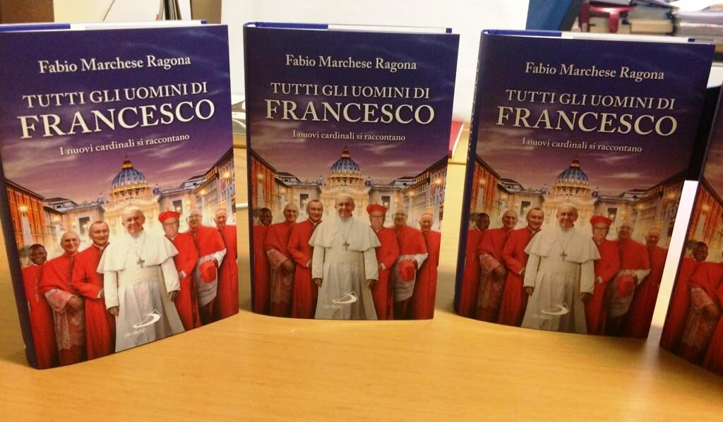 Un complotto in conclave per impedire l'ascesa al soglio pontificio di Jorge Mario Bergoglio. Con tanto di false e gravissime insinuazioni sullo stato di salute del cardinale