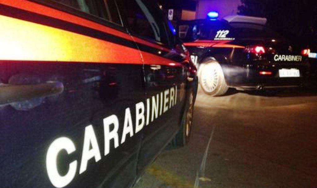 Orrore nel Trevigiano: coppia di pensionati massacrata in casa a colpi di spranga e pugnale: