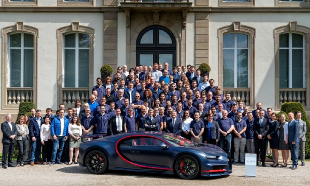 Bugatti Chiron, esemplare 100 della hypercar da 2,5 milioni con optional speciale