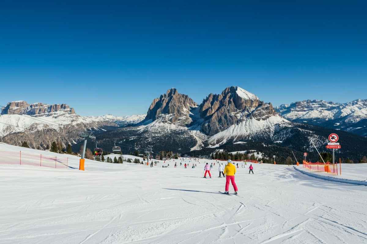 Tragedia sulle piste di Cortina: giovane inglese perde la vita in un incidente sugli sci