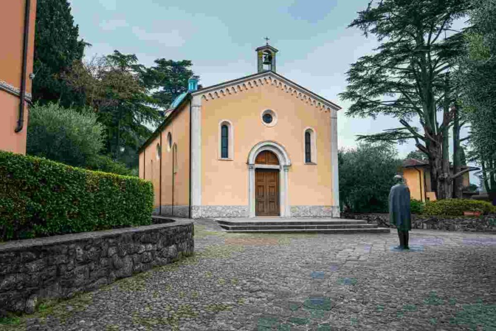 Il prete alcolista di Avellino: la verità dietro l'incidente e la lotta contro la dipendenza